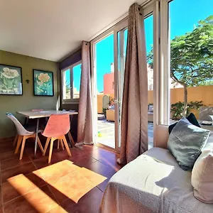Apartamento Casa Zalla 110m2, 200m2 Garden, Pool, 1gb Wi-fi, Private Parking, Corralejo